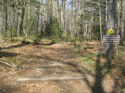 Hale Brook Trail trailhead