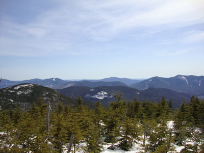 The Tripyramids, Sandwich Dome, and the Osceolas as seen from North Hancock - Click to enlarge
