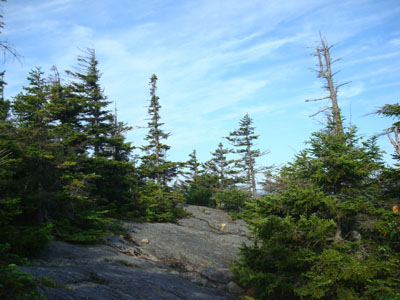 The Wentworth Trail between the peaks