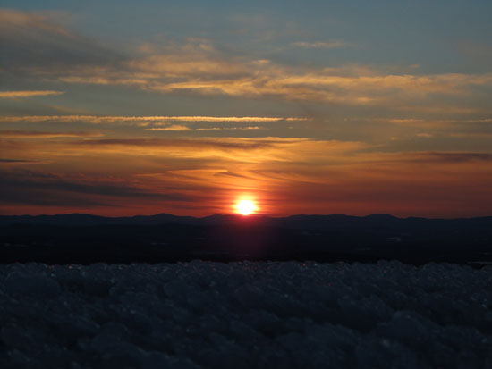 The sunset as seen from Mt. Kearsarge - Click to enlarge