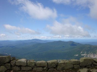 Looking at the Presidentials from the Mt. Lafayette summit - Click to enlarge