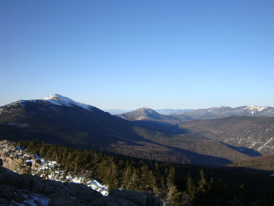 Looking at the Franconia Ridge, Mt. Garfield, and the Twins from Mt. Liberty - Click to enlarge