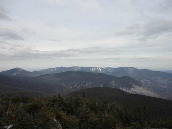 Looking at Garfield, the Bonds, and Owl's Head from Mt. Liberty - Click to enlarge