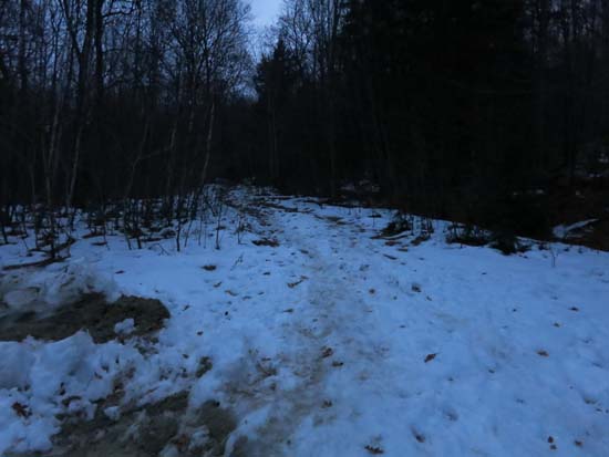The Old Mountain Road trailhead