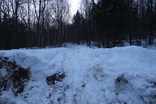 The Old Mountain Road trailhead