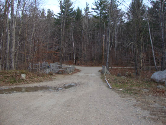 The Red-Blue Trail trailhead at Camp Bell