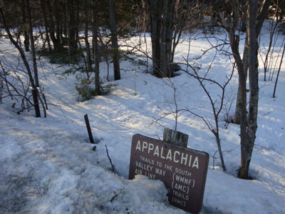 Valley Way Trail trailhead at Appalachia