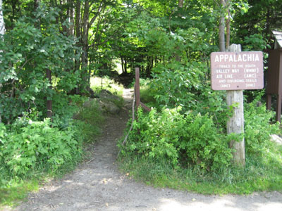Valley Way Trail trailhead at Appalachia