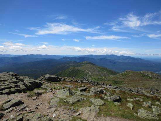 Looking at the southern Presidentials from Mt. Monroe - Click to enlarge