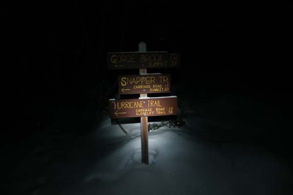 The Gorge Brook Trail trailhead at the end of the Class of 1982 Bridge