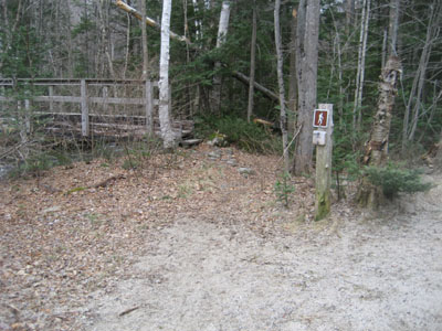 The Stony Brook Trail trailhead