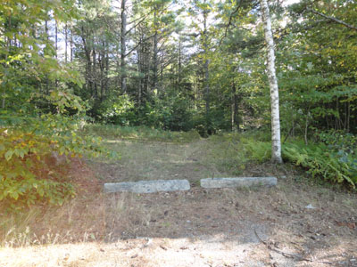The trailhead on Mt. Prospect Road