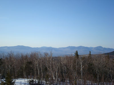 Looking at the Sandwich Range, from the Sandwich Dome to Mt. Passaconaway, from the Mt. Roberts summit. - Click to enlarge
