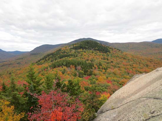 Middle Sugarloaf, Mt. Hale, and North Twin as seen from North Sugarloaf - Click to enlarge