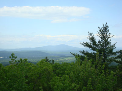Looking at Kearsarge Mountain from the Oak Hill fire tower - Click to enlarge