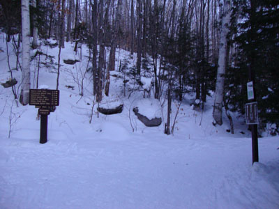 The Lincoln Woods Trail trailhead