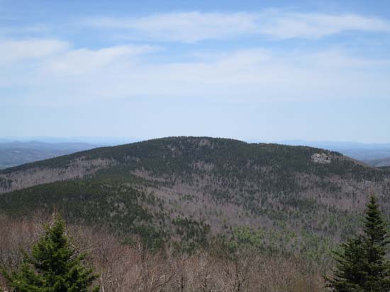 Looking at North Pack Monadnock from the Pack Monadnock lookout tower - Click to enlarge