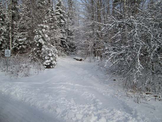The abandoned Upper Ammonoosuc Trail trailhead of Ingerson Road