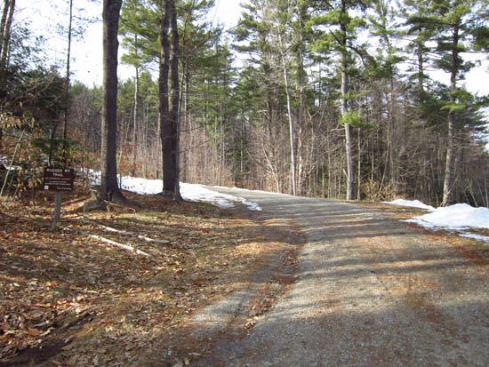 The Ragged Mountain Trail trailhead near the Proctor Academy Field House