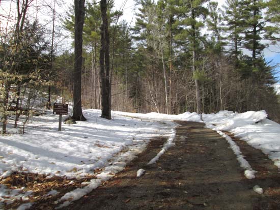The Ragged Mountain Trail trailhead near the Proctor Academy Field House