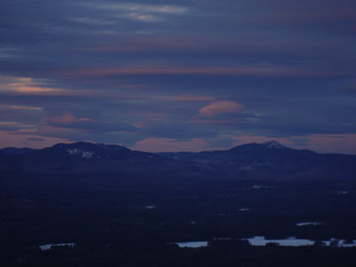 Slight sunset colors over the Sandwich Range as seen from the Red Hill fire tower - Click to enlarge