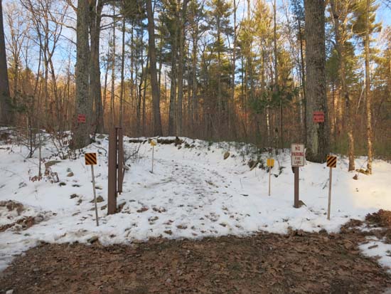 Red Hill Trail trailhead