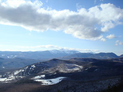 Looking over Black Mountain at Mt. Washington from the ledge near the South Doublehead summit - Click to enlarge