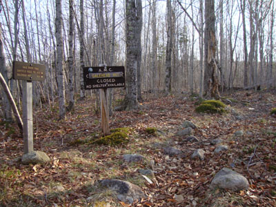 The Gale River Trail trailhead