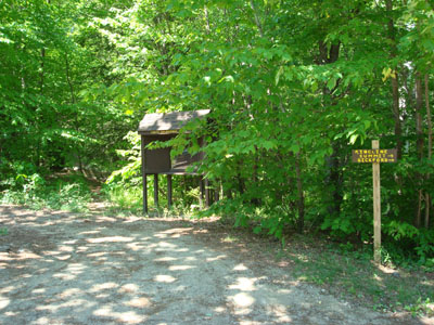 The trailhead on Mountain Base Road