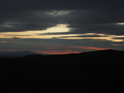Sunset colors north of Kearsarge from Straightback Mountain - Click to enlarge