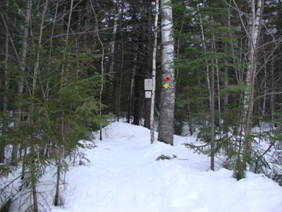 Trailhead at Tin Mountain Conservation parking lot