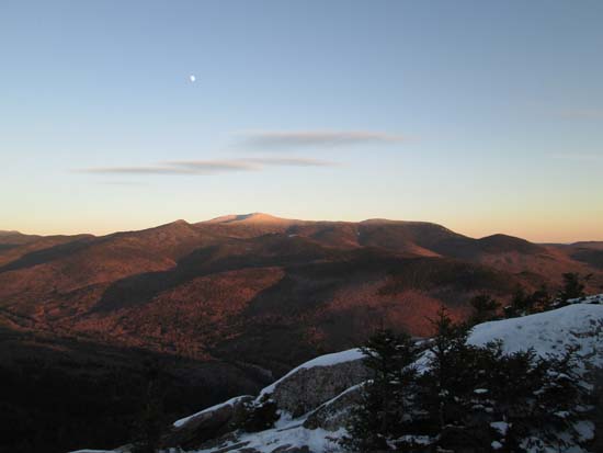 Looking at Sandwich Dome from Welch Mountain - Click to enlarge