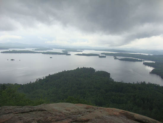 Looking at Squam Lake from the West Rattlesnake ledges - Click to enlarge