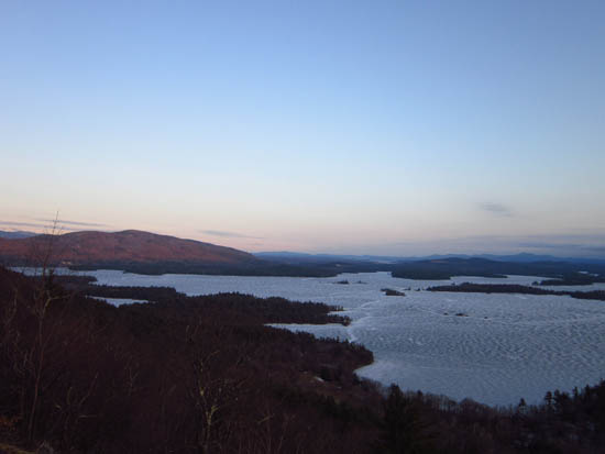 Looking at Red Hill and the Belknaps from the West Rattlesnake ledges - Click to enlarge