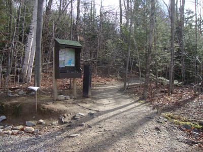 The Old Bridle Path trailhead at the back of the parking area