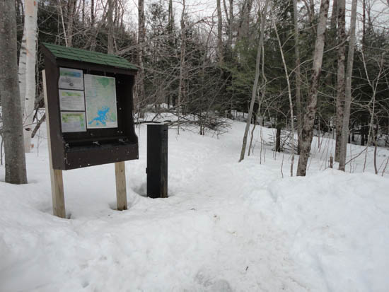 The Old Bridle Path trailhead at the back of the parking area