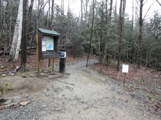 The Old Bridle Path trailhead at the back of the parking area