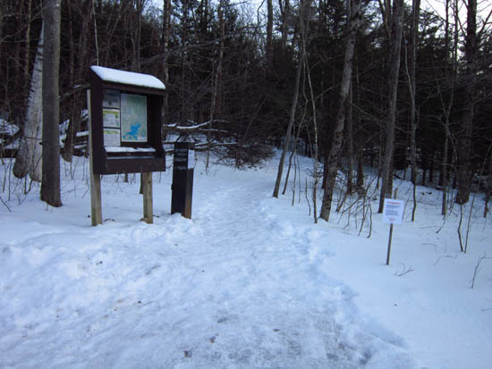 The Old Bridle Path trailhead at the back of the parking area