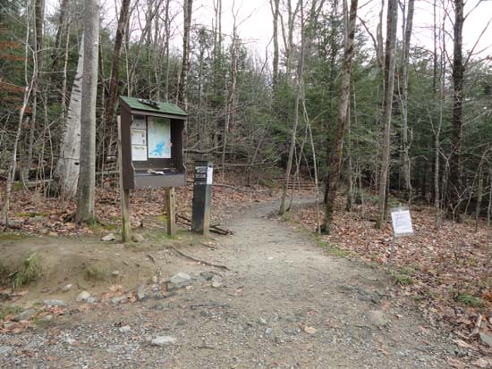 The Old Bridle Path trailhead at the back of the parking area