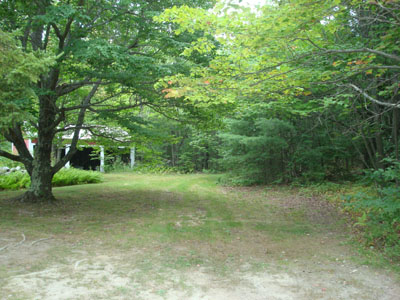 The trailhead on Cawper Road