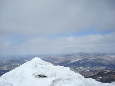 Looking north at Mt. Mansfield from the Camel's Hump summit - Click to enlarge